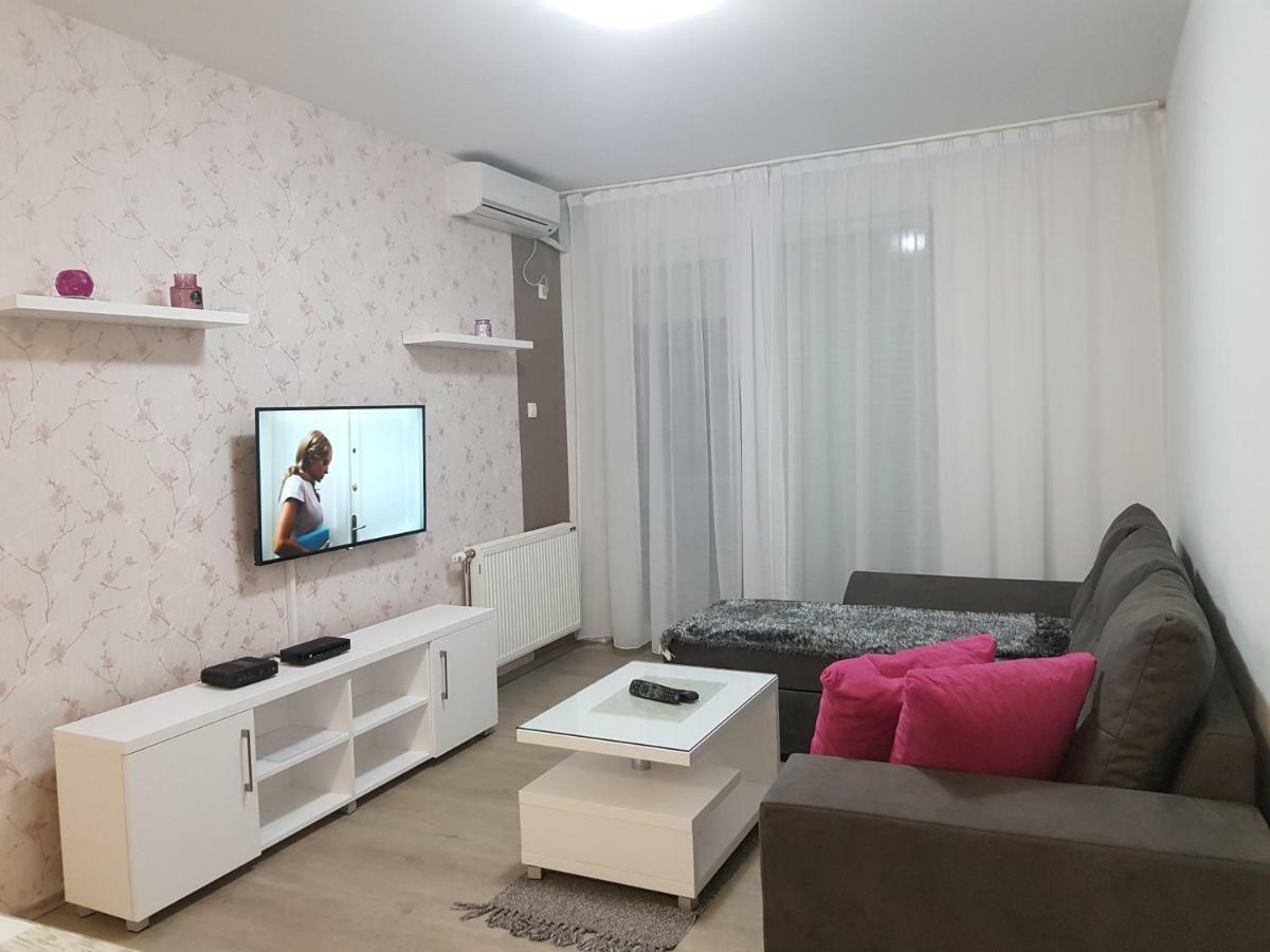 Apartment Gea 18 Novi Sad Extérieur photo